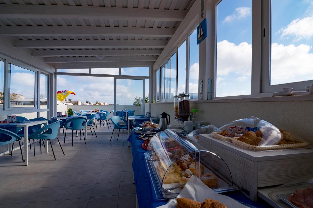 Pharos Hotel San Vito Lo Capo Exterior photo